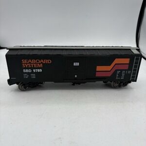 Menards Model Railroad Train Boxcar O Gauge Seaboard System SBD 9789 2 Door Slid